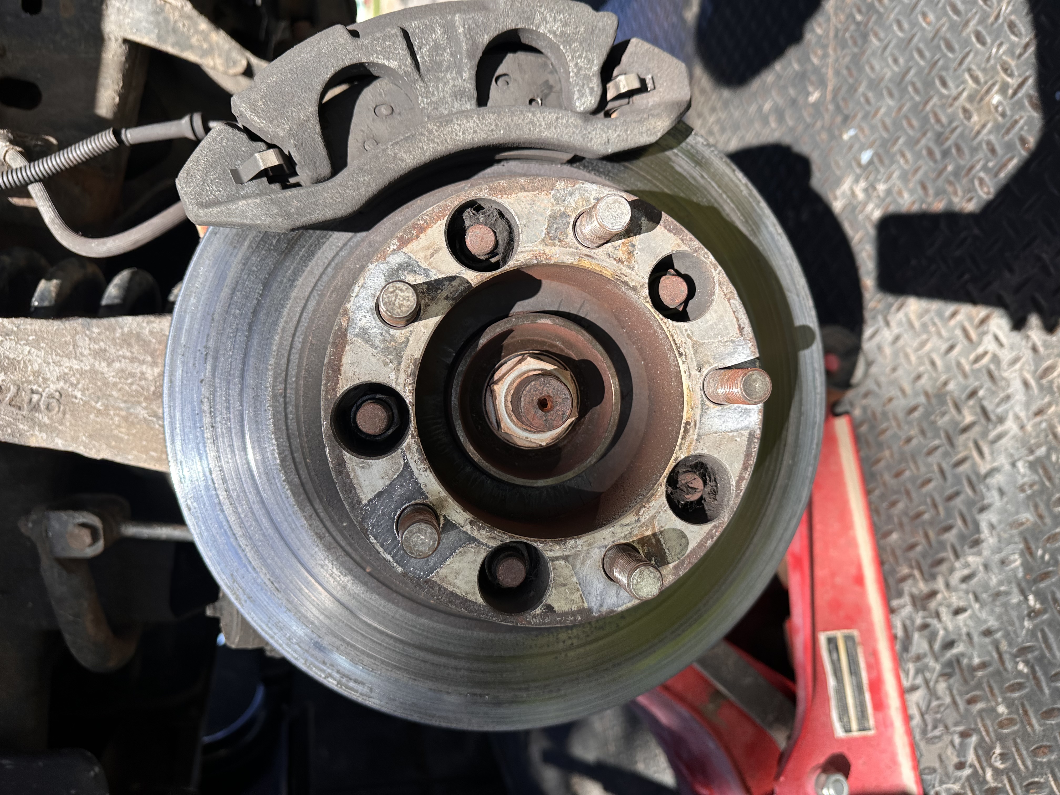Wheel hub and brakes